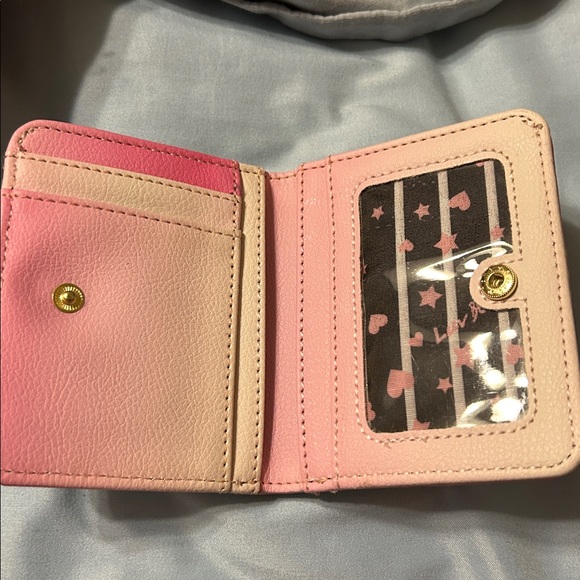 Betsey Johnson Mini Pastel Wallet NWOT - Picture 2 of 5